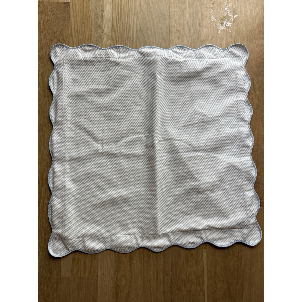Matouk Diamond Pique Euro Sham White Blue Scalloped Edge 29x29 Made USA